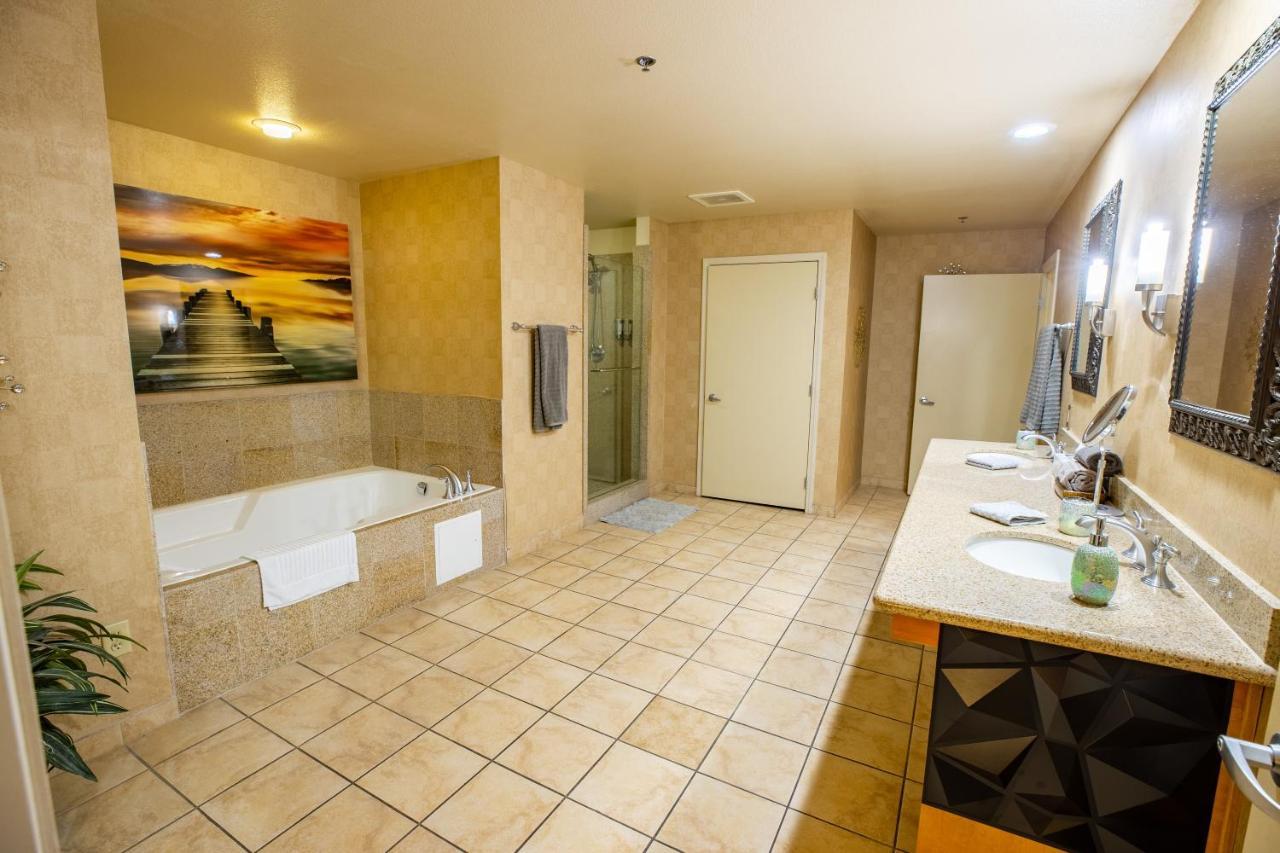 2100 Sqft Penthouse Suite W/ Strip Views! Pool Gym Las Vegas Exteriör bild
